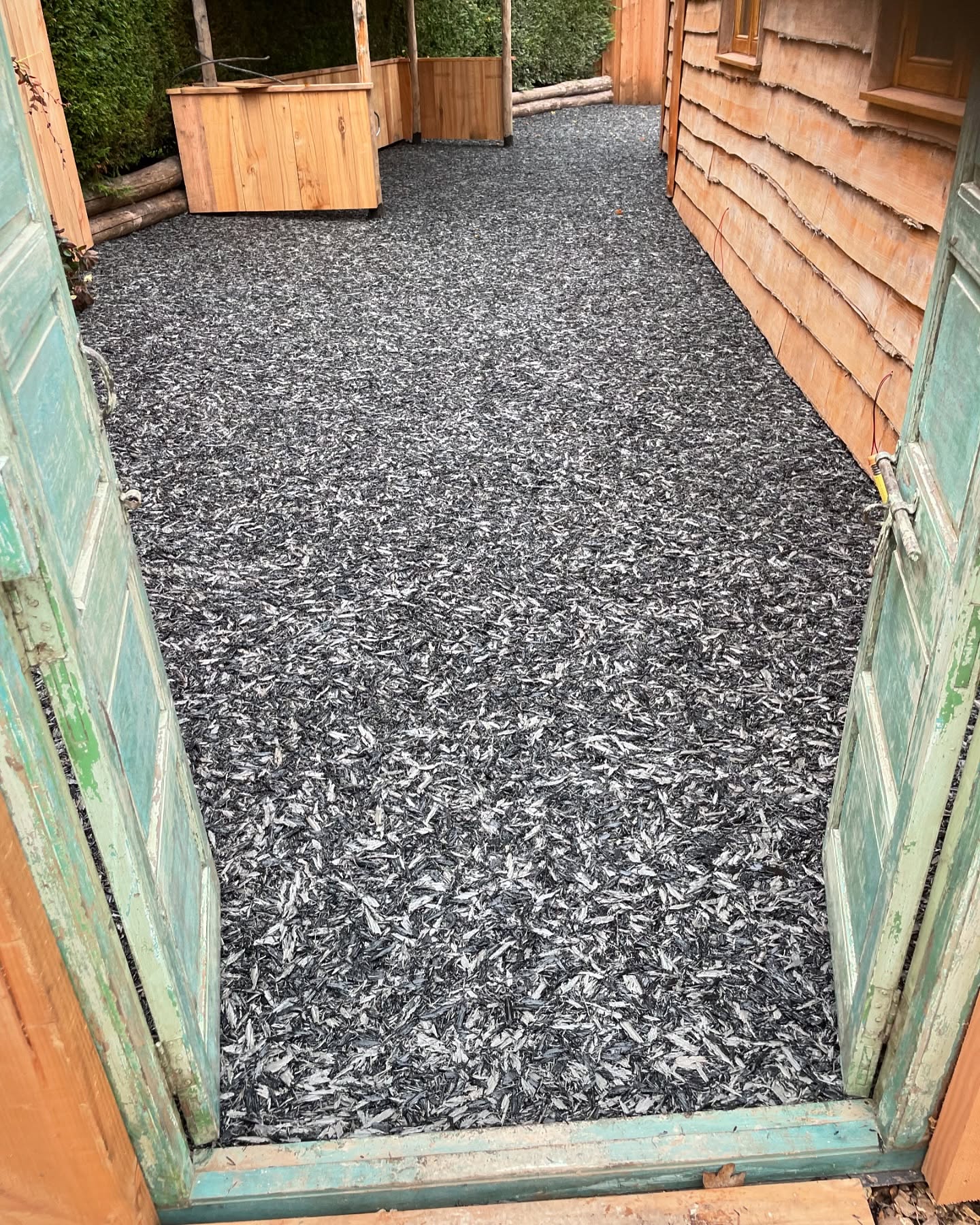 rubber bark mulch